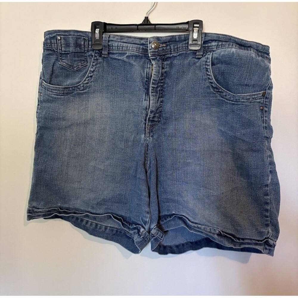Gloria Vanderbilt — The Perfect Fit — Jean Shorts — 24W